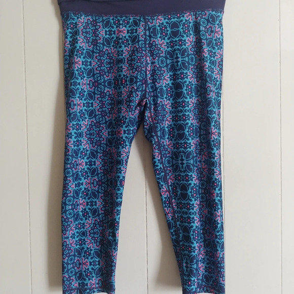 Fabletics Womens Leggings XL High Waist Capri Crop - Picture 1 of 6